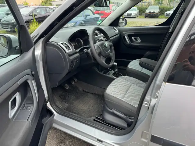 Skoda Roomster view 13