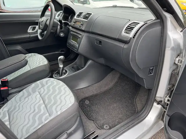 Skoda Roomster view 11