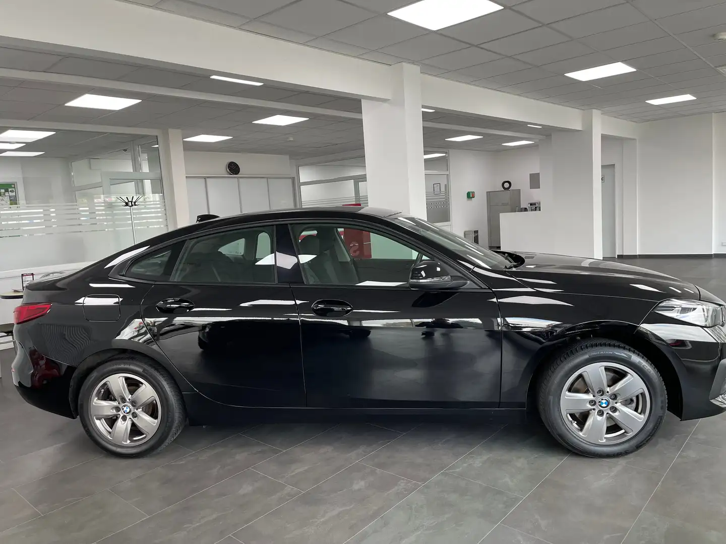 BMW 218 218 i Advantage Noir - 2