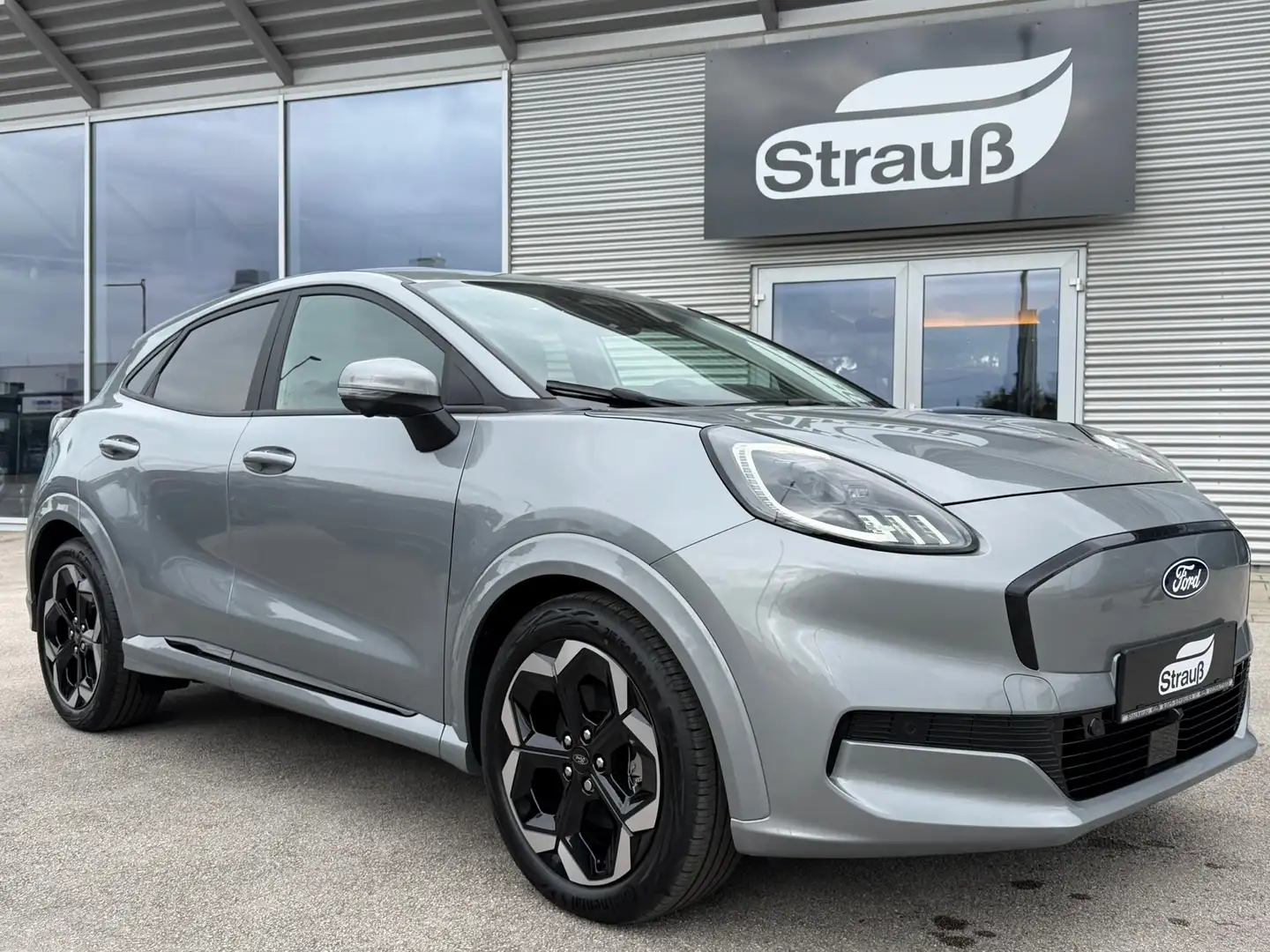 Ford Puma Gen-E Puma E-Gen 43kWh Premium Premium Silber - 1