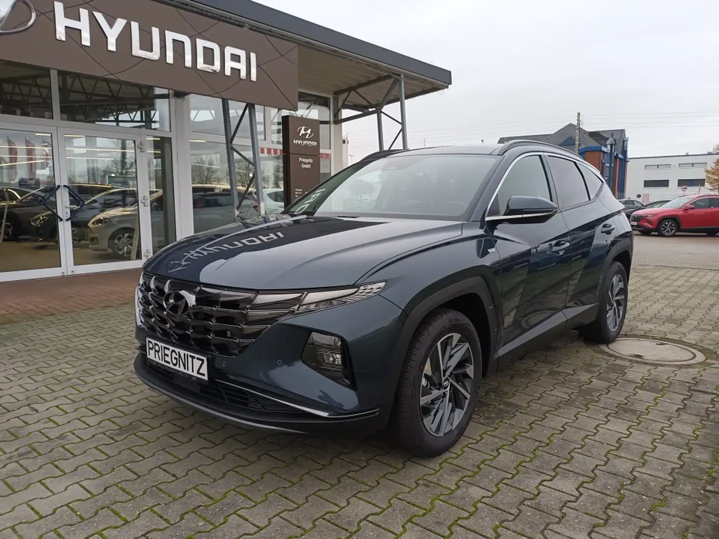 Hyundai TUCSON 1.6 CRDi  7-DCT 4WD TREND AZV Blau - 2