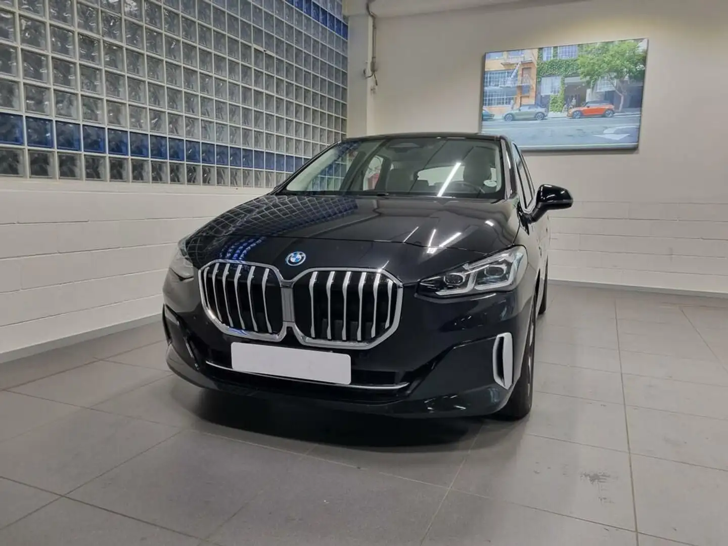 BMW 225 e Active Tourer xdrive Luxury auto Noir - 1