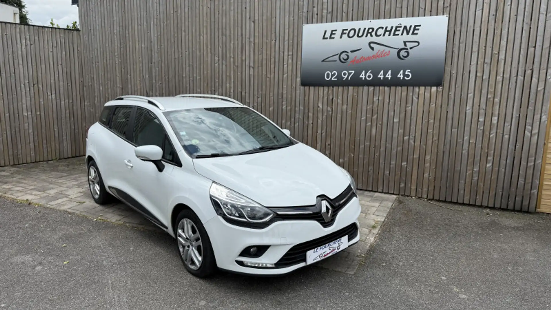 Renault Clio 1.5 DCI 90CH ENERGY BUSINESS 82G Blanc - 1