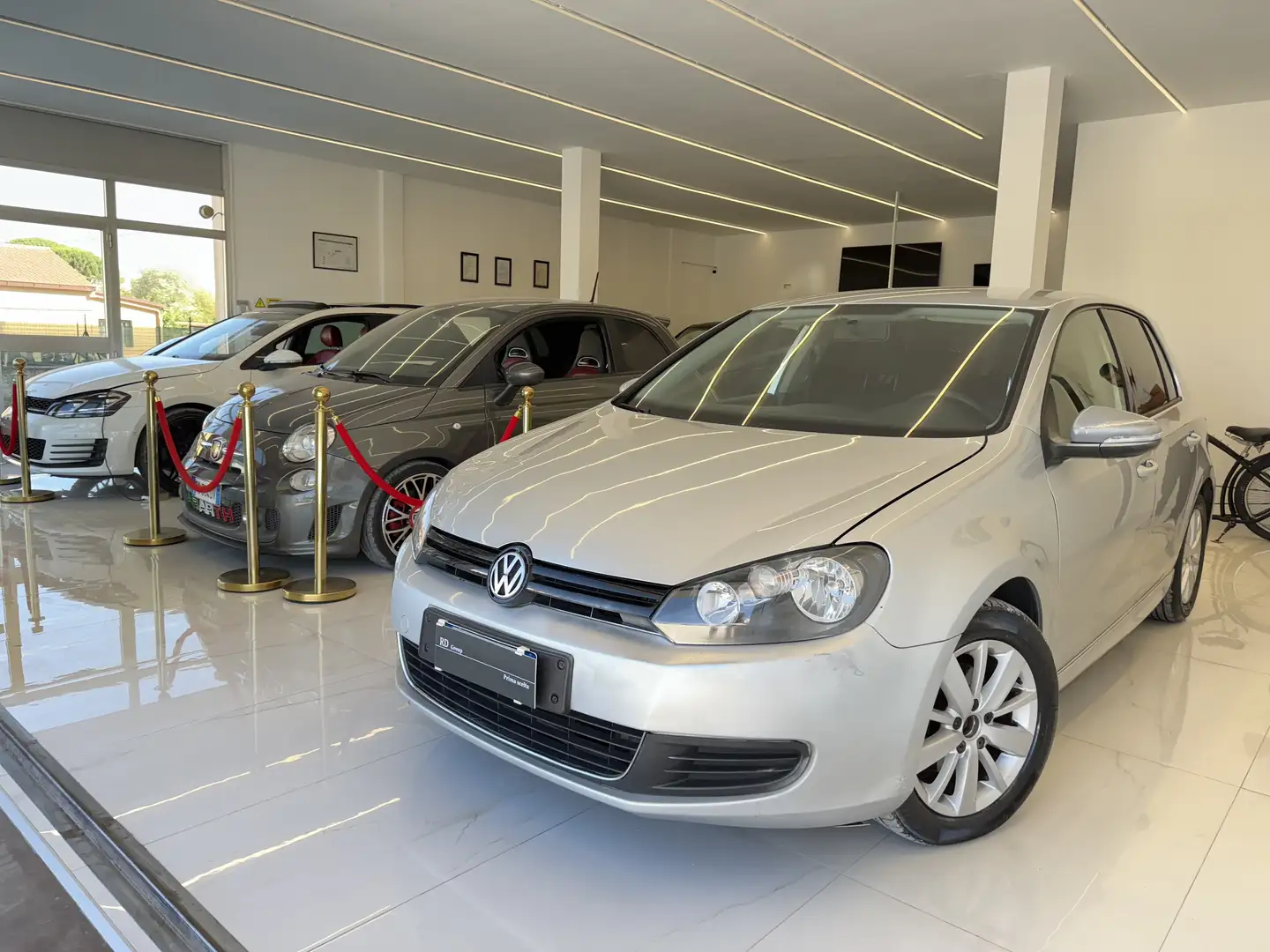 Volkswagen Golf 6 5p 1.6 tdi Sport Edition - 1