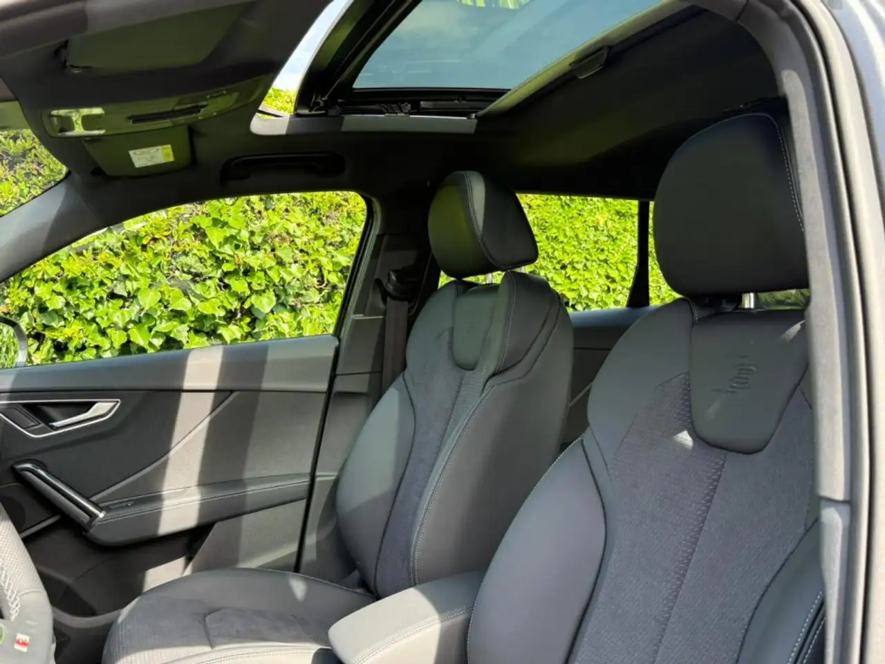 Audi Q2 35 TDI S tronic S line Black Line TETTO MATRIX, миниатюра 14
