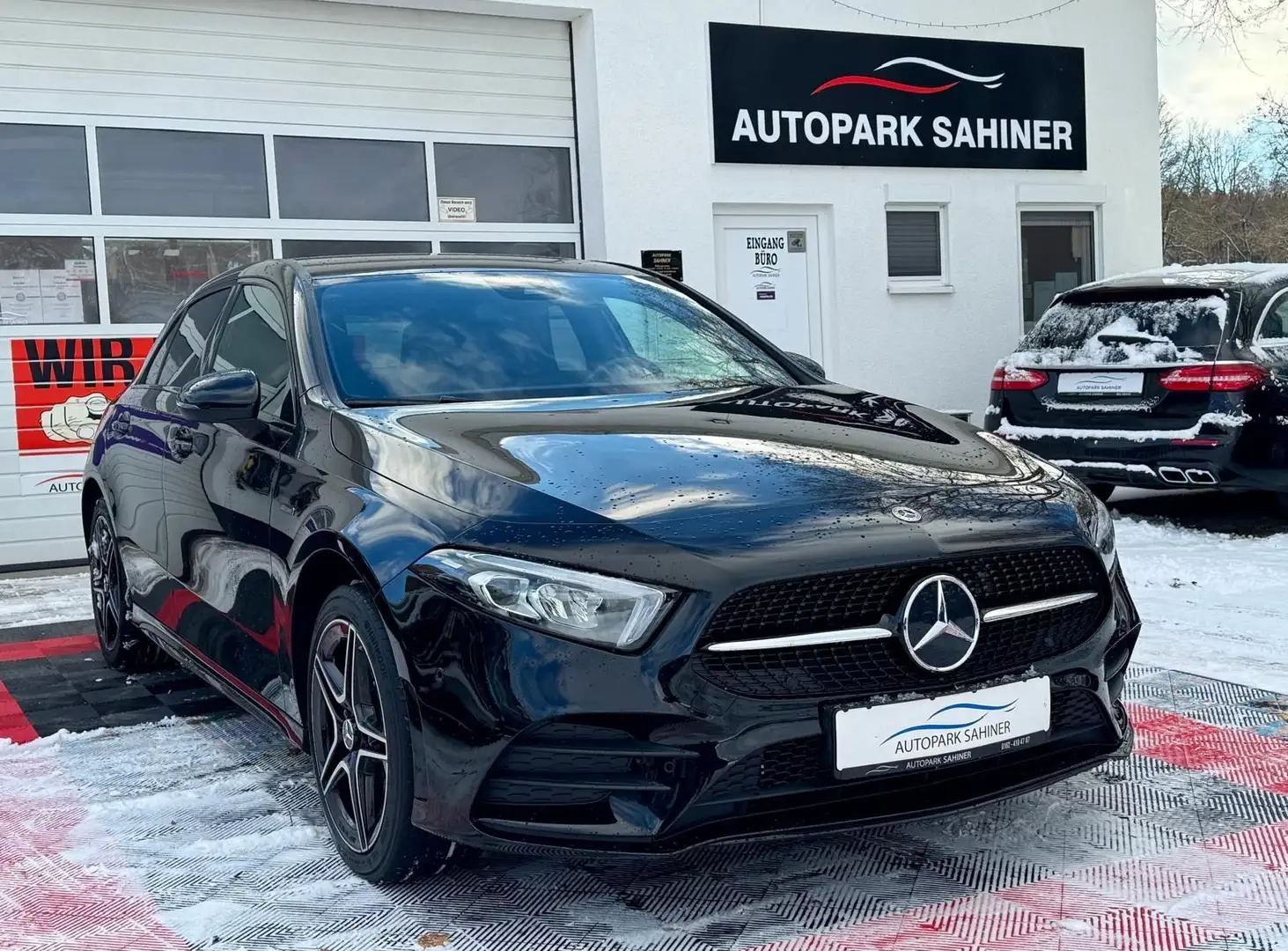 Mercedes-Benz A 250 e AMG Edition*TEMPOMAT*KLIMA*KAMERA Schwarz - 1