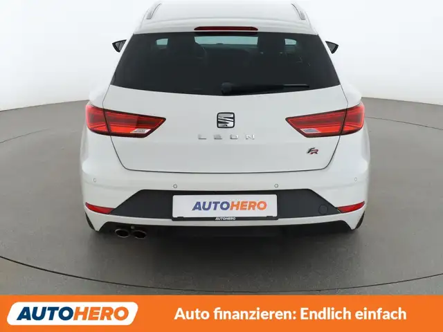 Seat Leon view 5