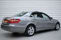 Mercedes-Benz E 220 CDI Elegance Automatik+Schiebedach+SHZ Grau - thumbnail 4