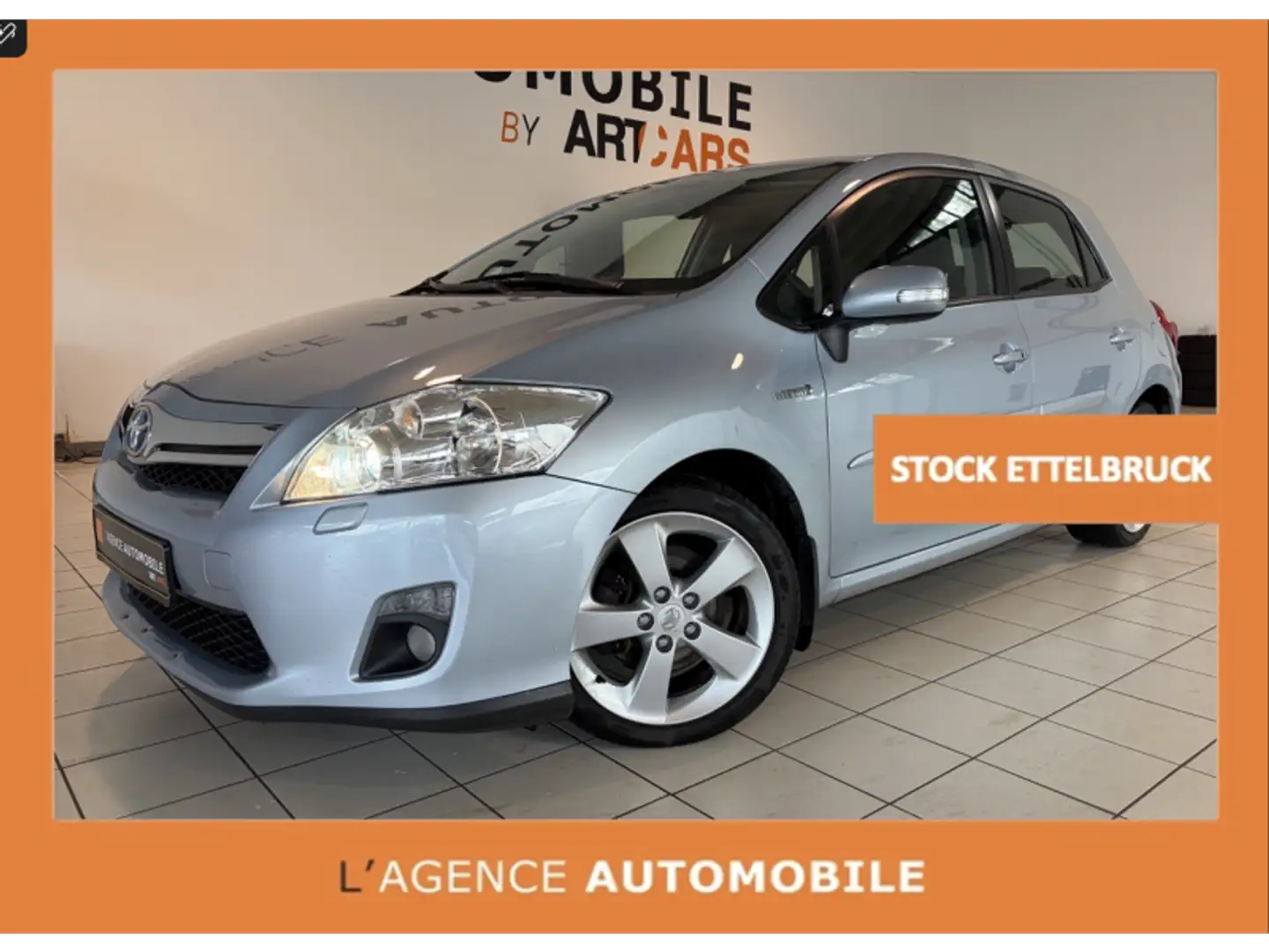 Toyota Auris Hybride 100cv Auto - Vente Privée Bleu - 1