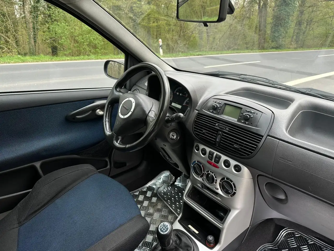 Fiat Punto 1.8 HGT - Tüv:Au NEU (04-28) -Bremsen NEU, foto 12
