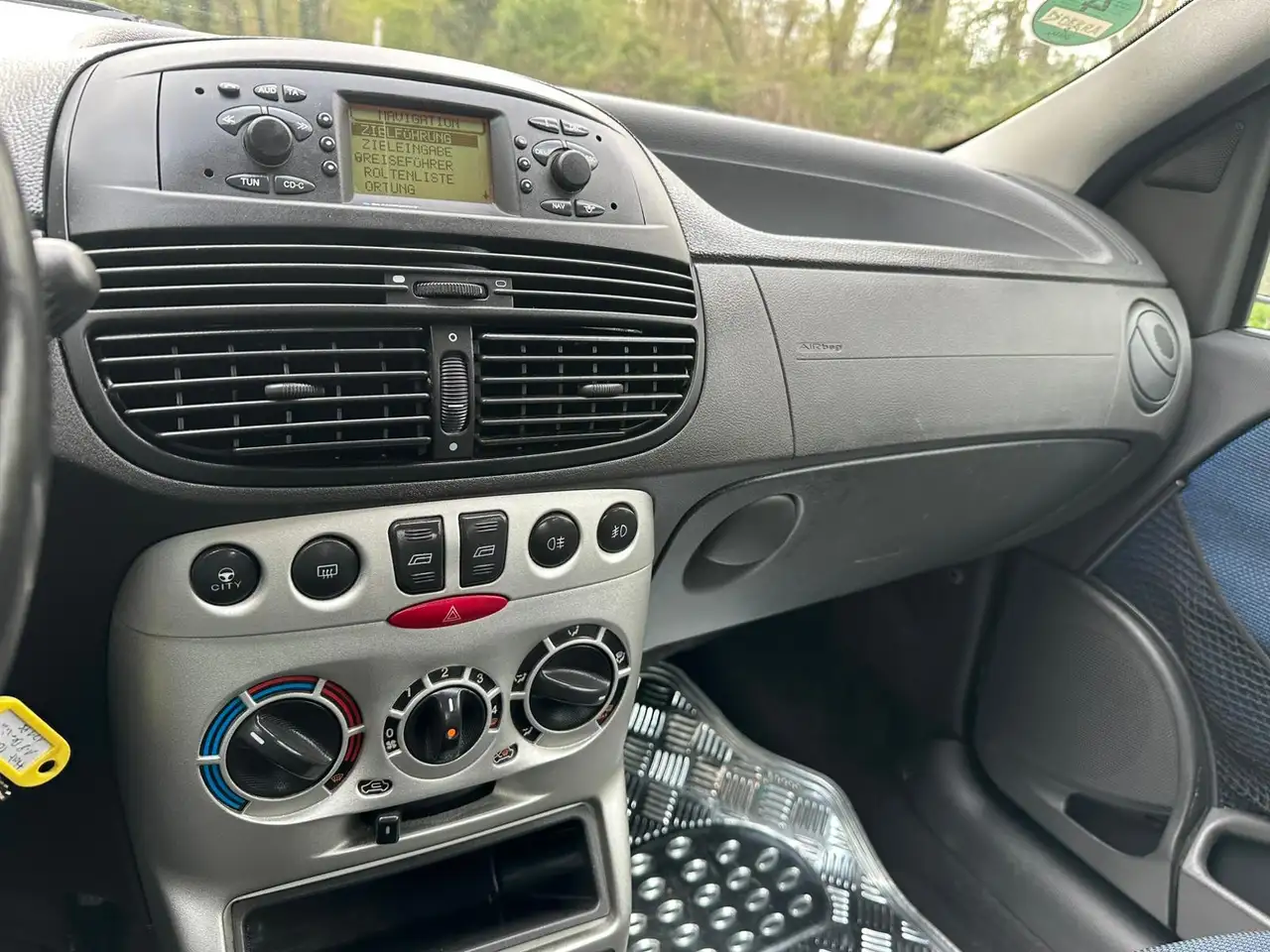 Fiat Punto 1.8 HGT - Tüv:Au NEU (04-28) -Bremsen NEU, foto 10