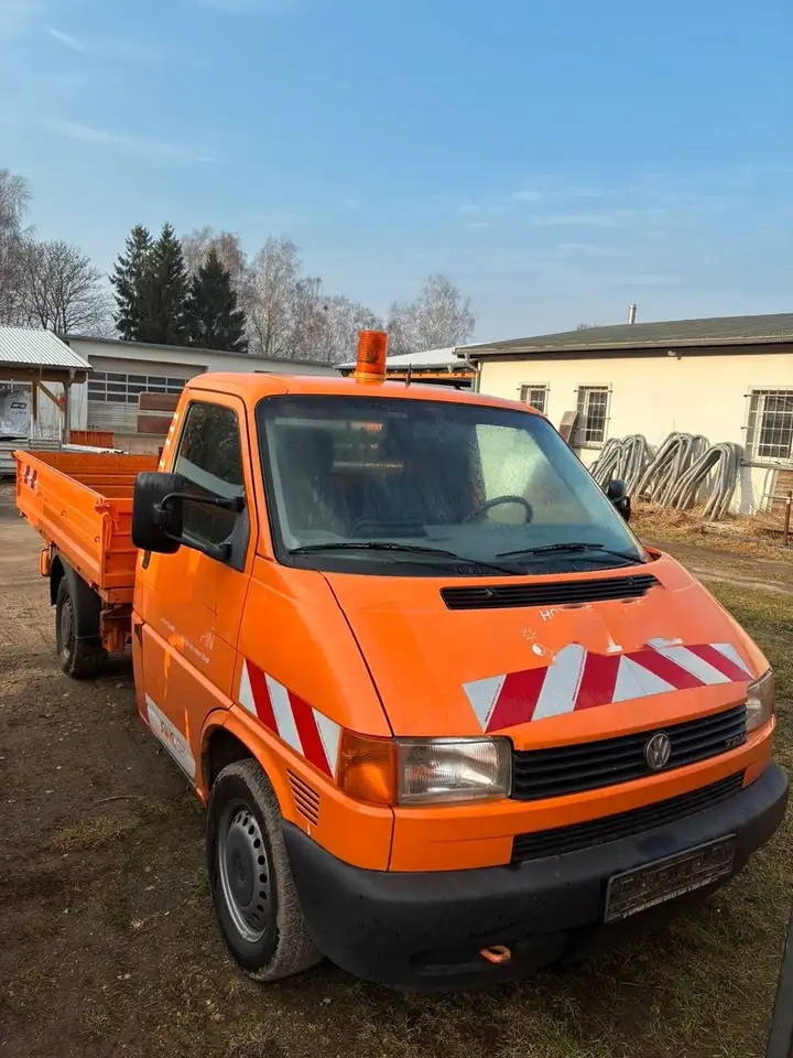 Volkswagen 2002