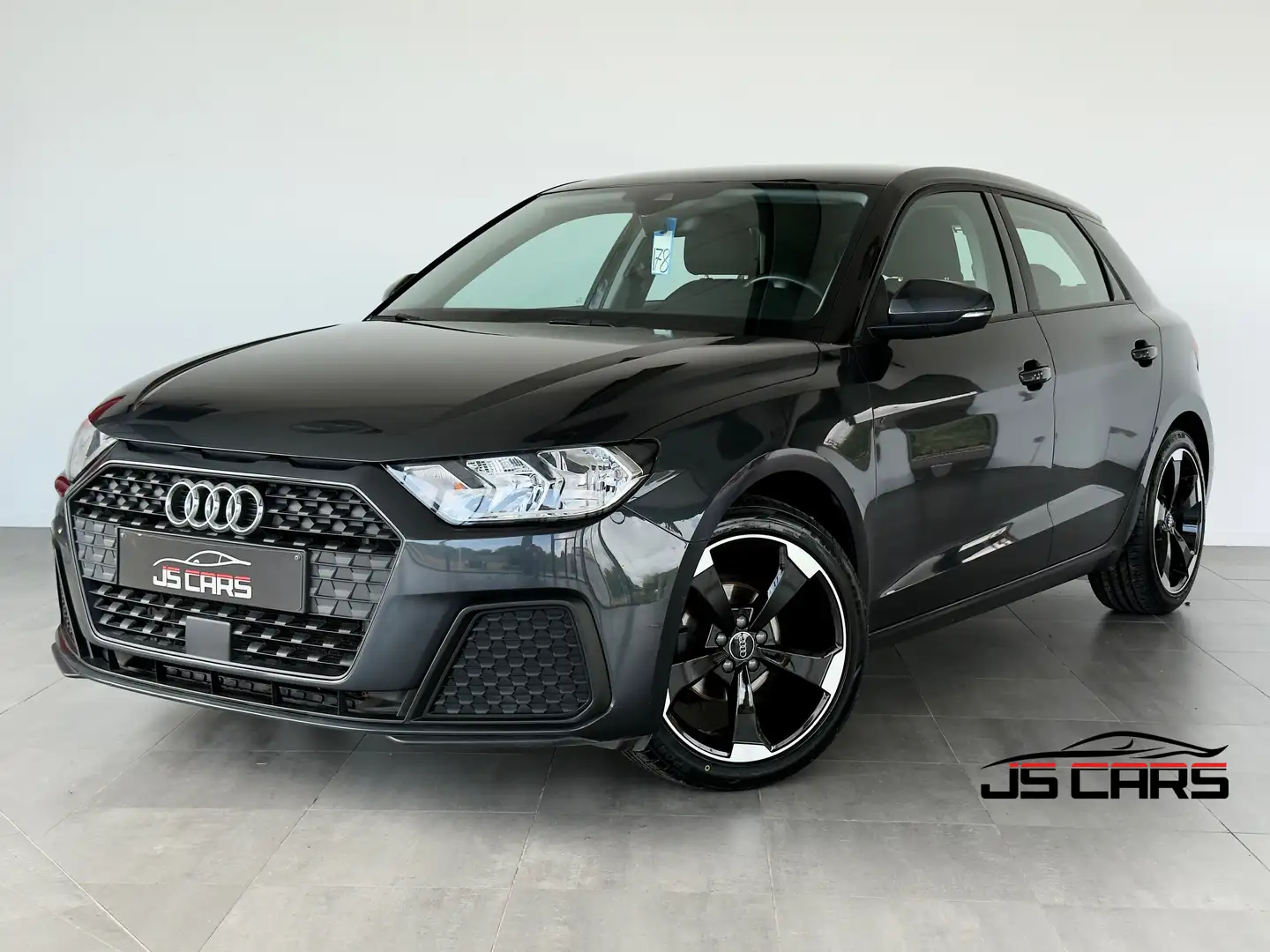 Audi A1 SPORTBACK1.0TFSI Stronic SPORT-COCKPIT-CARPLAY-PDC Gris - 1