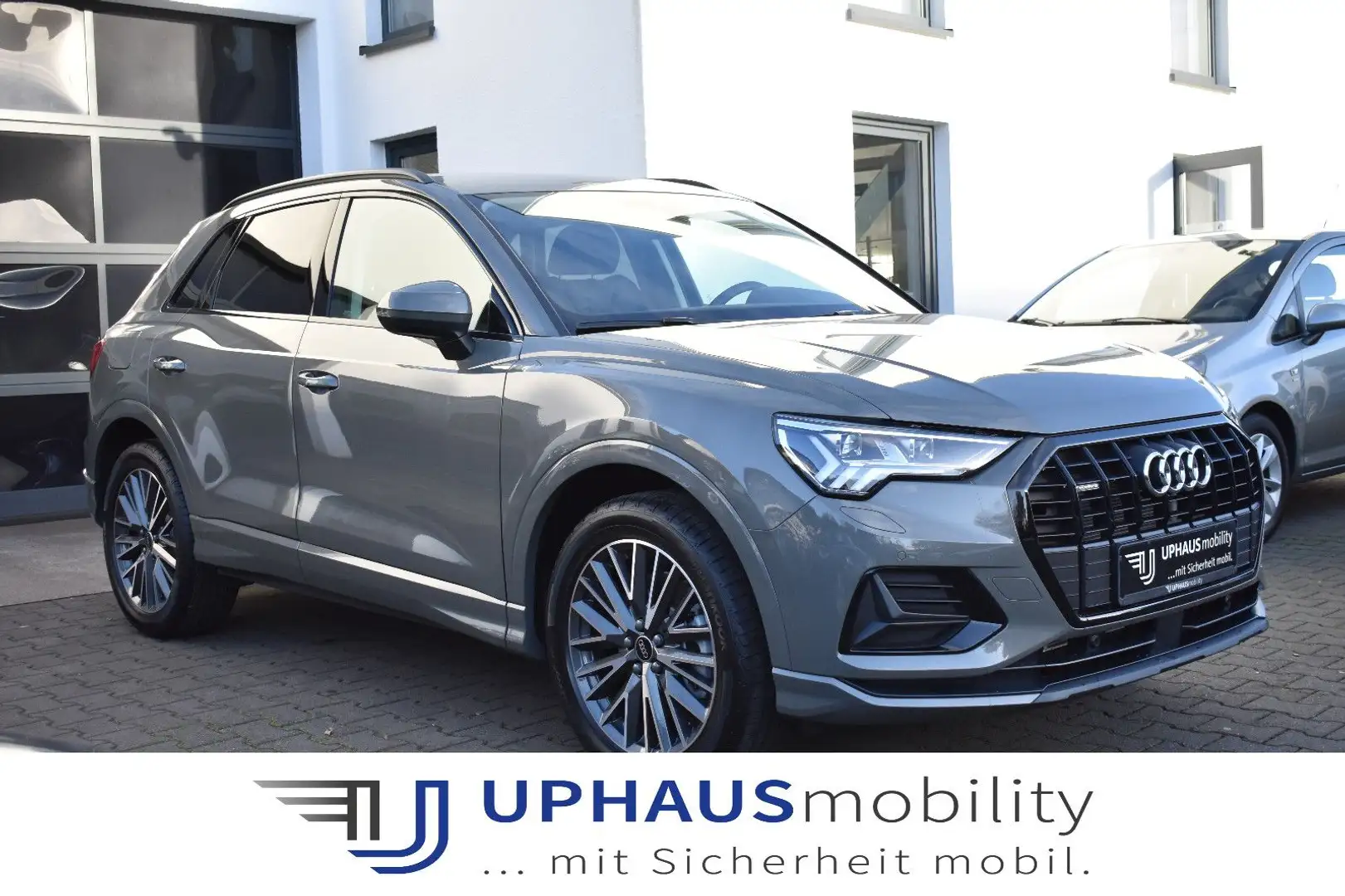 Audi Q3 40 TDI quattro AHK*Standhzg.*Sport-LM19"Optik Gris - 1
