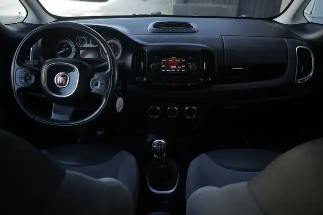 Fiat 500l view 2