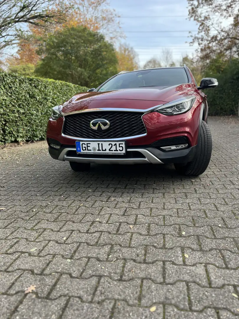 Infiniti QX30 2.2d DCT AWD Prem 360Kamera/MB GLA/Park-Pilot/BOSE - 1