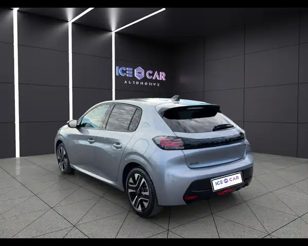 Peugeot 208 view 7