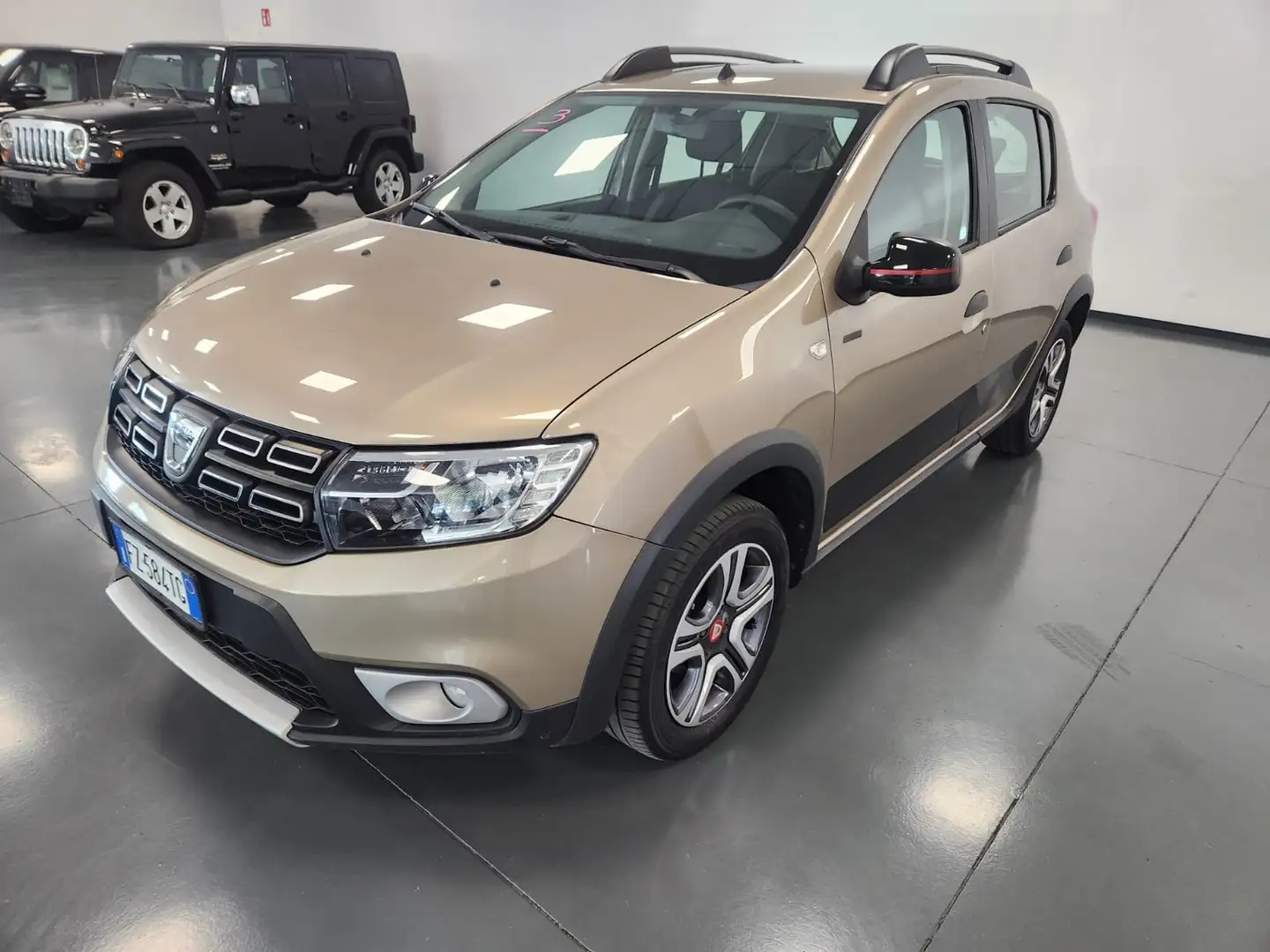 Dacia Sandero Sandero Stepway 0.9 tce Techroad 90cv my19+UNICO P Oro - 1