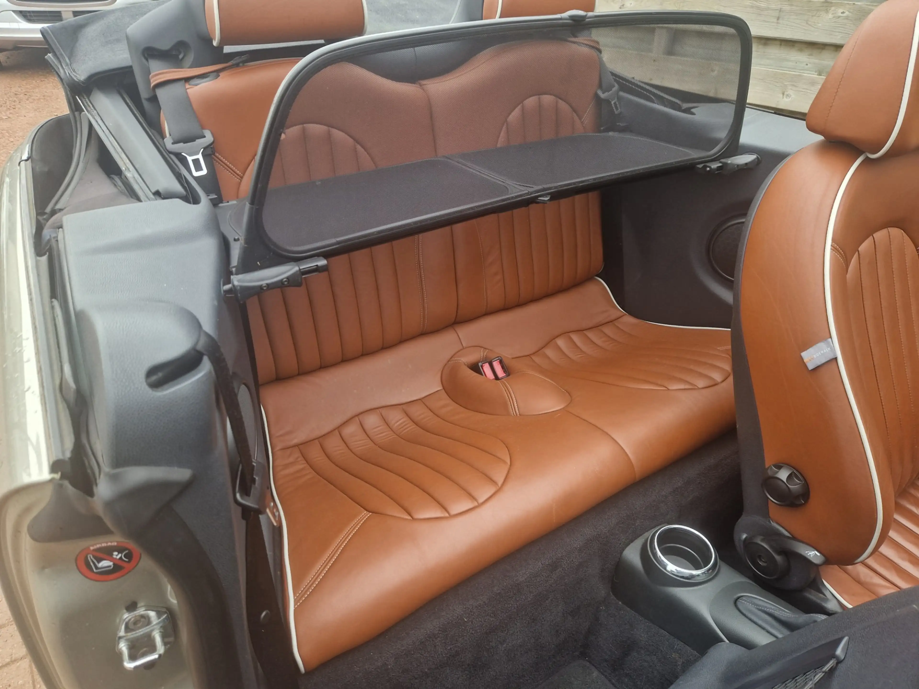 MINI One Cabrio Mini 1.6 Sidewalk — photo 4