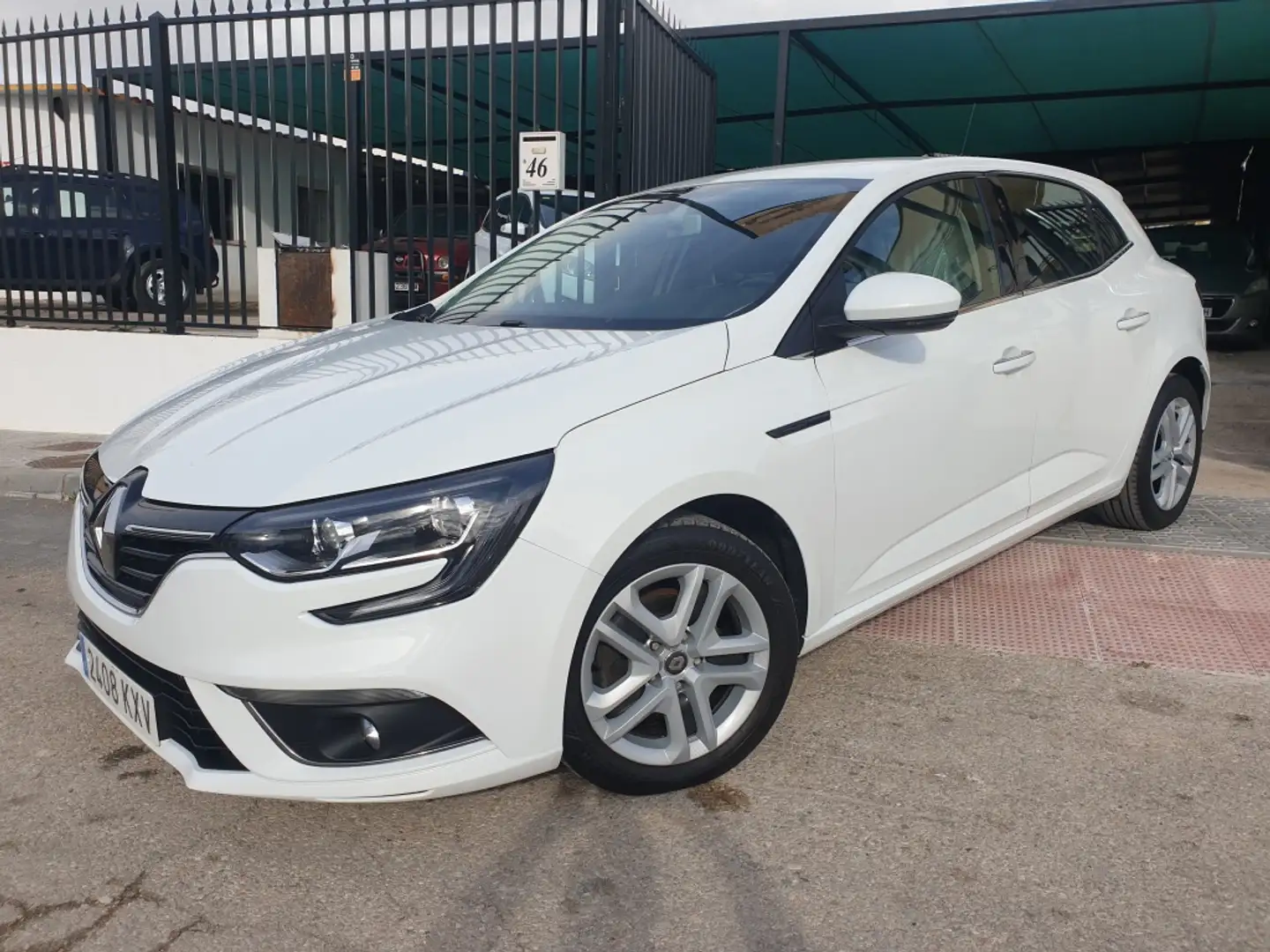 Renault Megane 1.5dCi Blue Business 85kW Blanc - 1