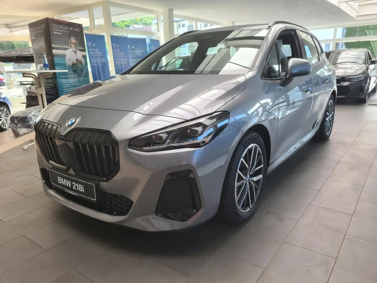 BMW 218 i AT M Sport ACC Ad-LED Komfz.Lenkh.AHK 18" PDC Grau - 2