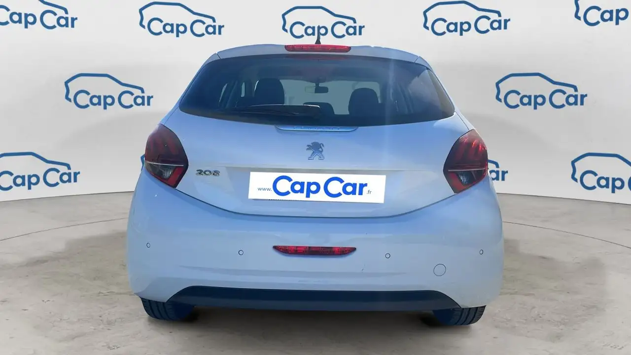 Peugeot 208 208 — photo 3