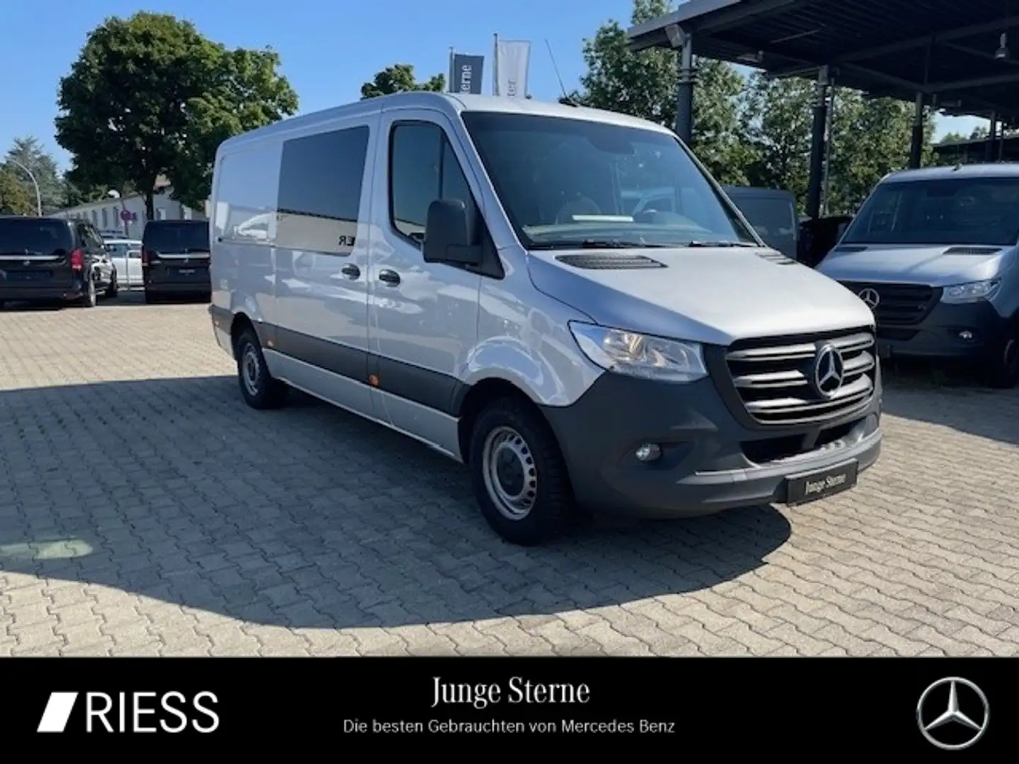 Mercedes-Benz Sprinter 315 CDI KA/SORTIMO-AUSBAU/MBUX/KLIMA/AHK3,5T/TEMPO Ezüst - 1