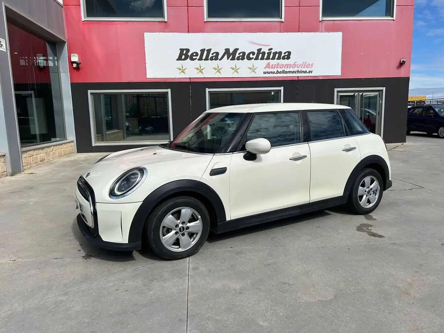 MINI Cooper 5 PUERTAS Amarillo - 2