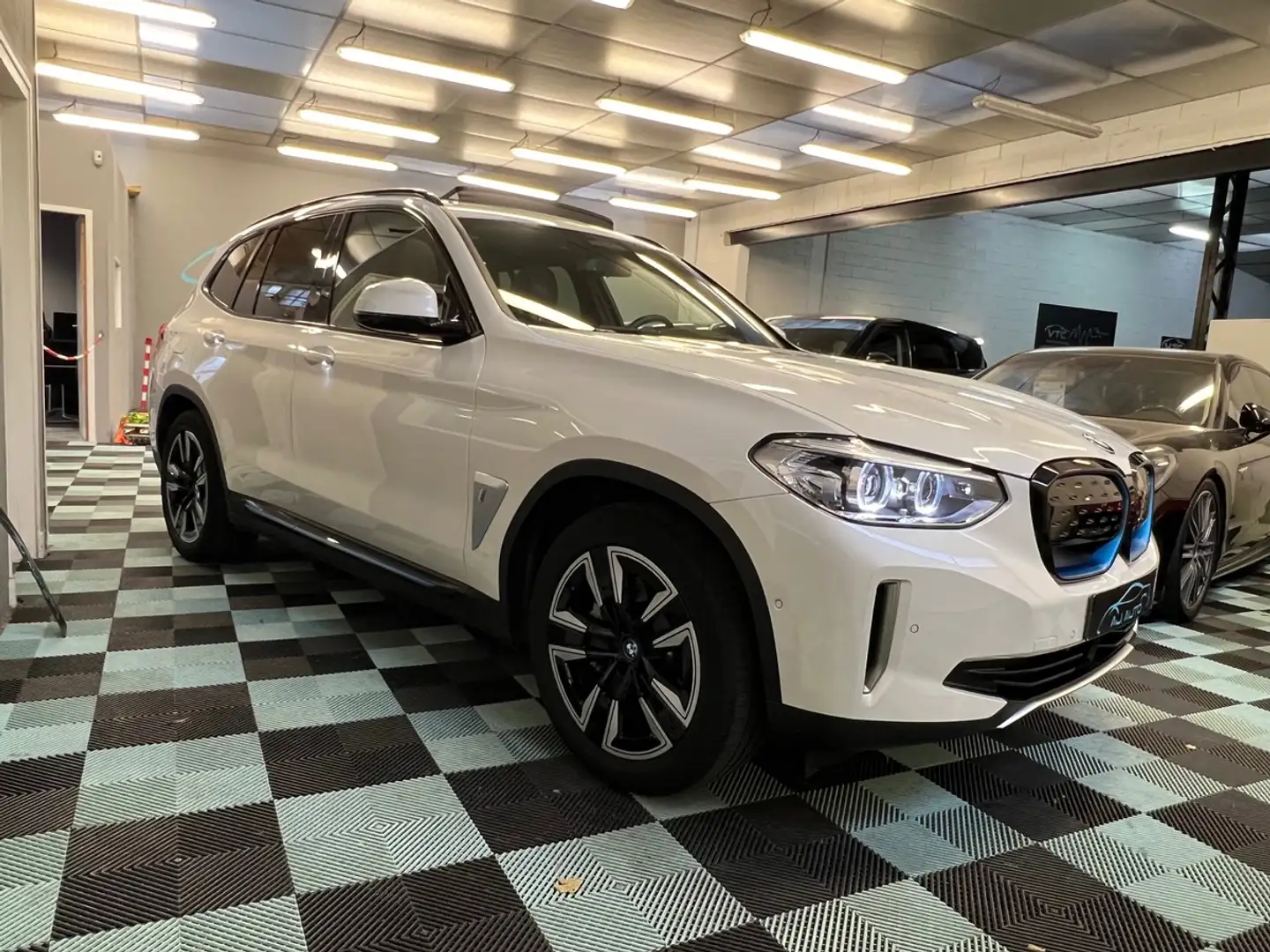 BMW iX3 M SPORT  (G08)  286 80 KWH BATTERIE GTIE 8 ANS/160 Blanco - 1