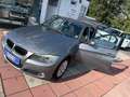 BMW 318 318d Sehr gute Zustand Gris - thumbnail 29