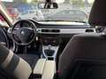 BMW 318 318d Sehr gute Zustand Gris - thumbnail 17