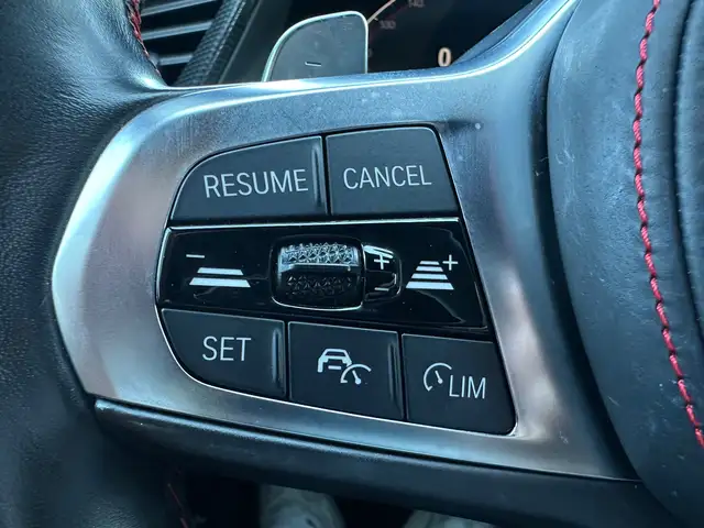 BMW 1 Series view 12