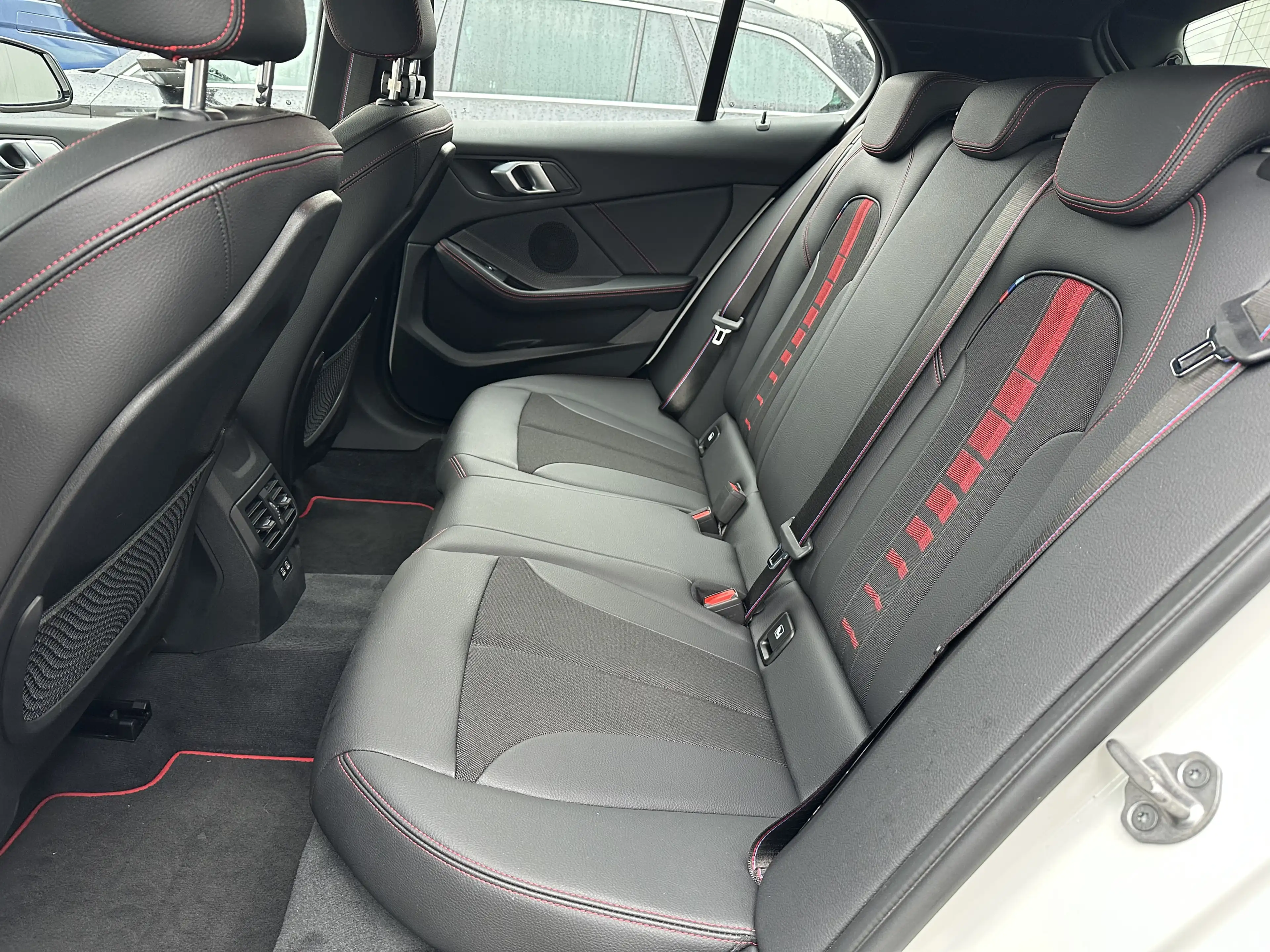 BMW 128 5-Türer Sport-Aut. NAV+LED+ACC+MEMORY+18ZO — photo 9