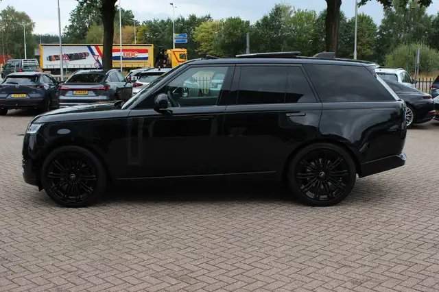 Land Rover Range Rover view 7