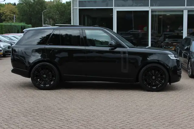 Land Rover Range Rover view 5