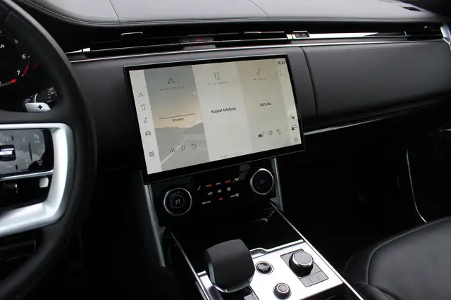 Land Rover Range Rover view 19