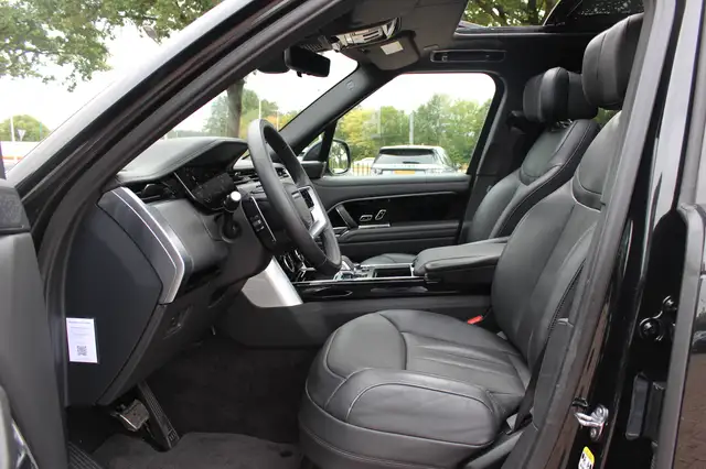 Land Rover Range Rover view 10