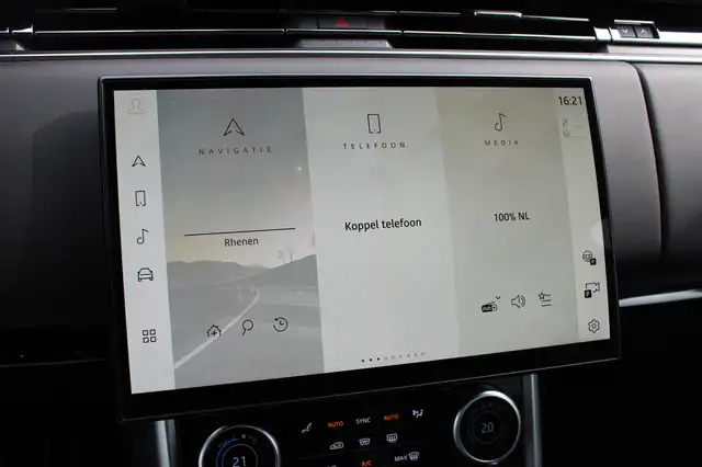 Land Rover Range Rover view 20