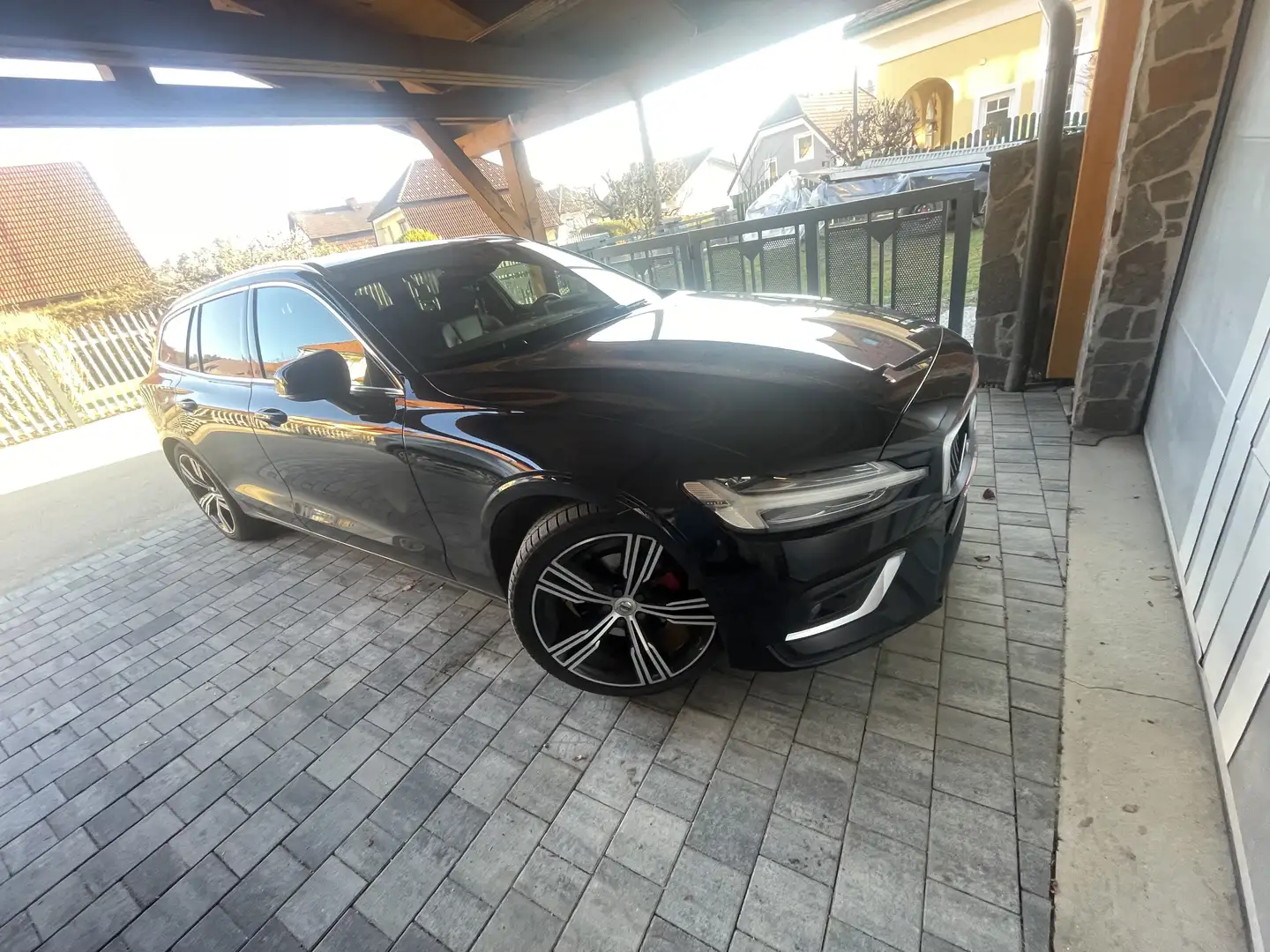 Volvo V60 V60 D3 Inscription Geartronic Inscription Schwarz - 1