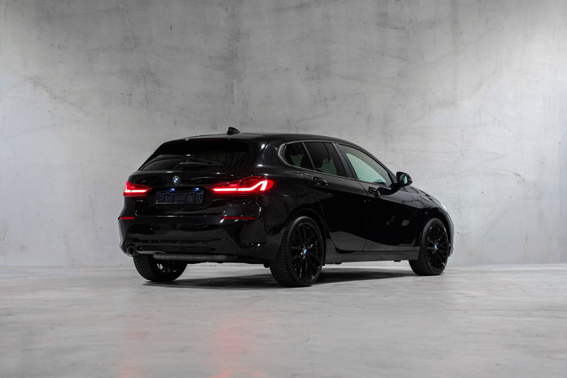 BMW 116 ✖️ 19' PACK M | LED | FULL BLACK | TVA ✔️ — photo 4