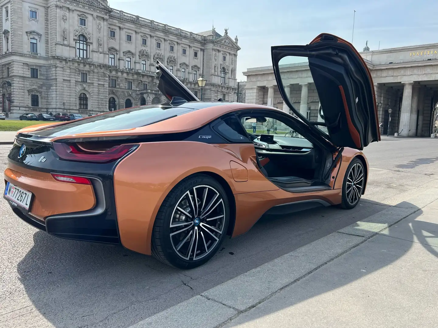 BMW i8 Coupé Oranje - 2