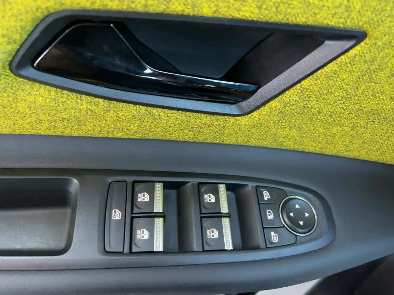 Renault R 5 Andere Apple CarPlay Rückfahrkamera PDC KLIMA, миниатюра 18
