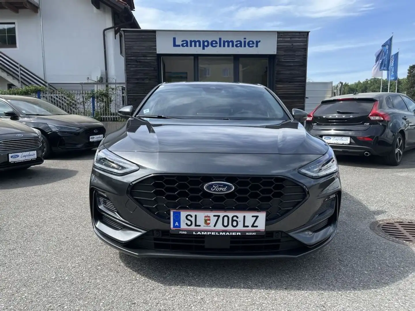 Ford Focus ST-Line X Grau - 2