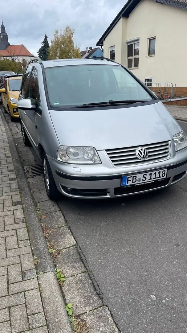 Volkswagen Sharan 1.9 TDI Automatik Sportline Silber - 1