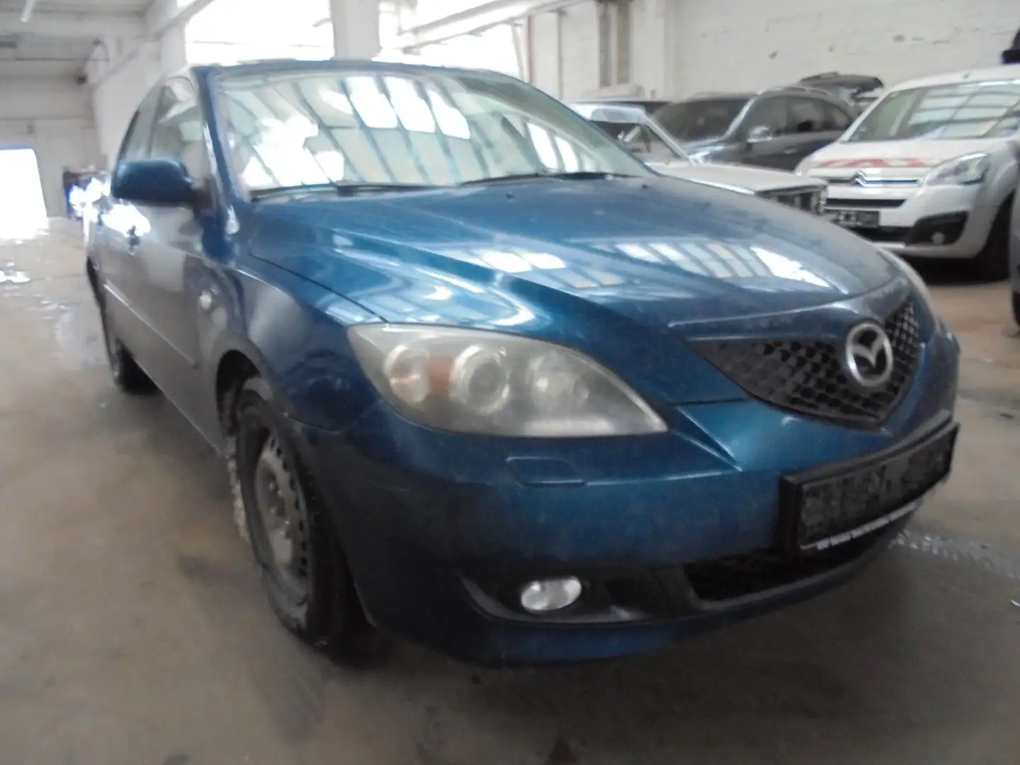 Mazda 3 Lim. 1.6 Sport Active Blau - 2