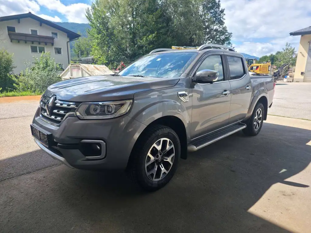 Renault Alaskan 2018 из Европы — купить под ключ