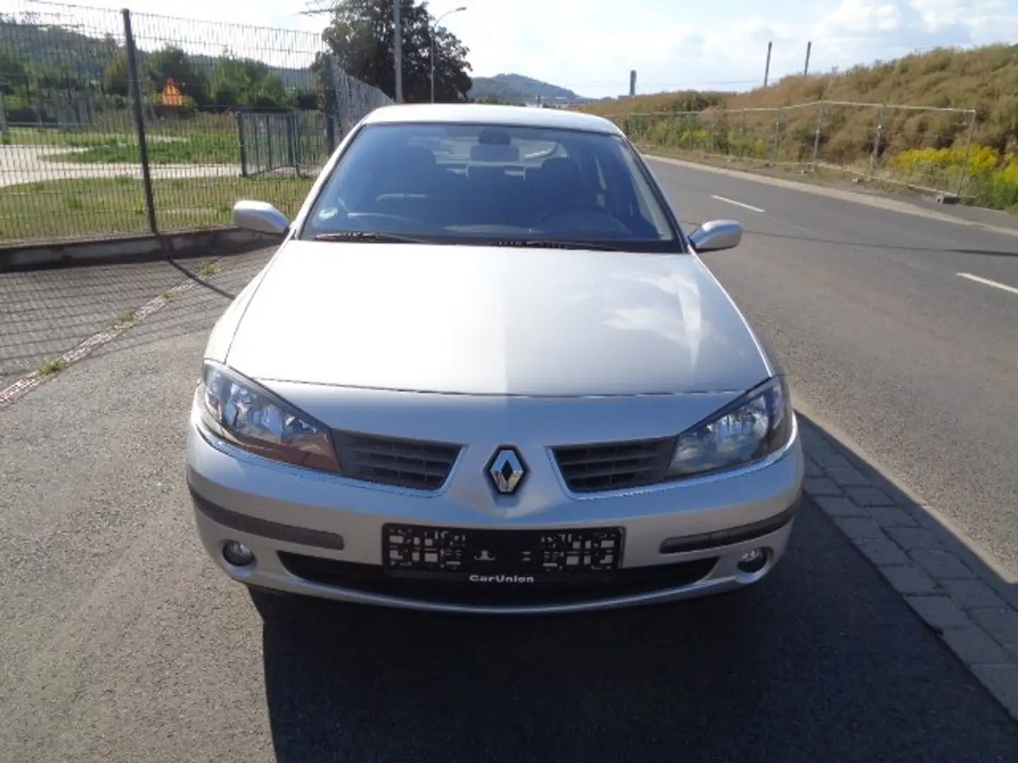 Renault Laguna 1.6 16V Emotion LPG-Gas/Tüv neu Šedá - 2