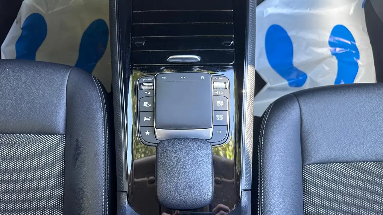 Mercedes-Benz GLA * d* AUTO* NAVI* CRUISE* SIEGES CHAUFFANTS* GARANTIE 12 MOIS*, миниатюра 22
