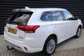 Mitsubishi Outlander 2.4 PHEV Intense Trekhaak, PDC Wit - thumbnail 2