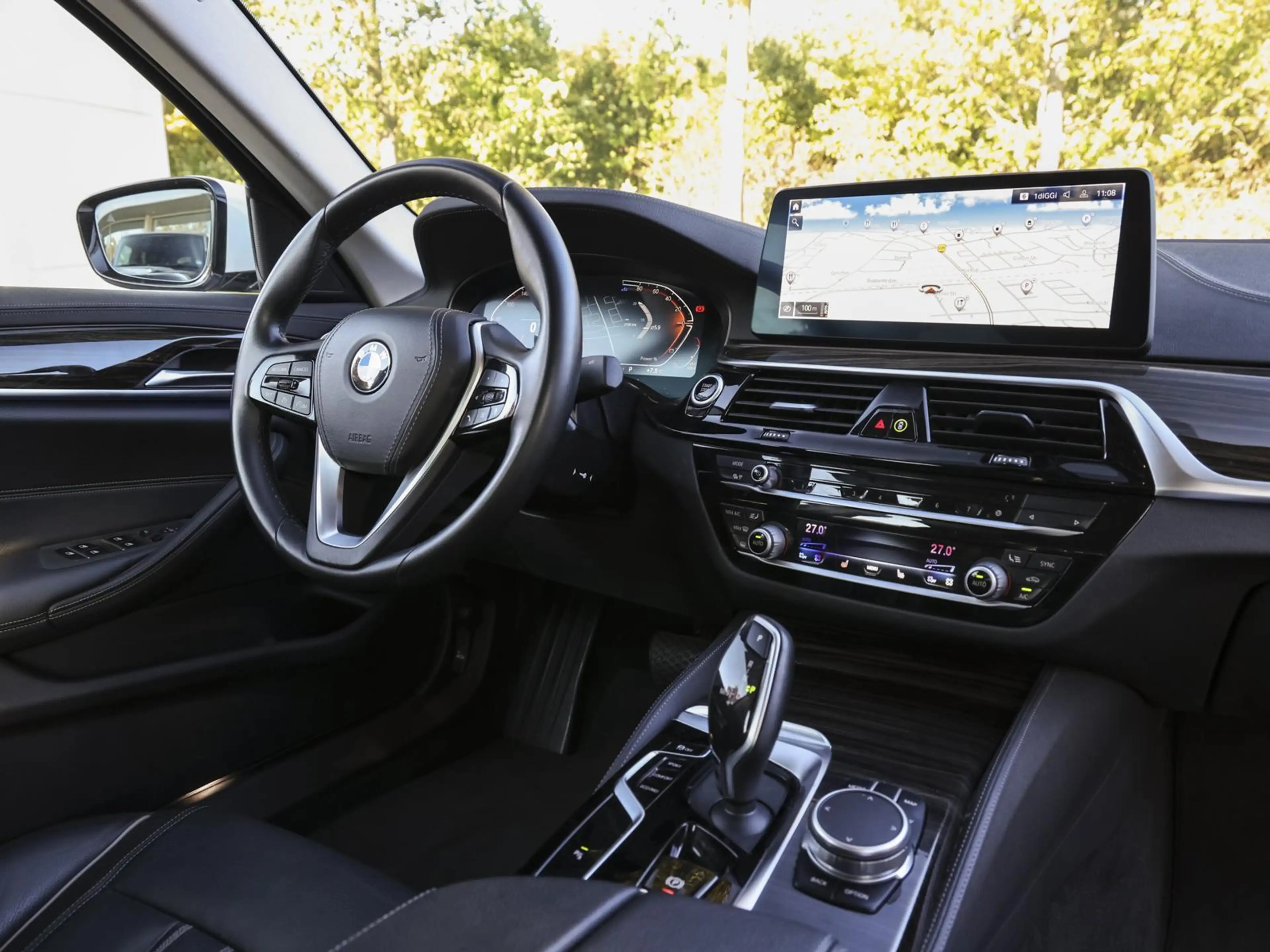 BMW 520 520d Luxury Line NAVI Softclose Carplay — photo 9